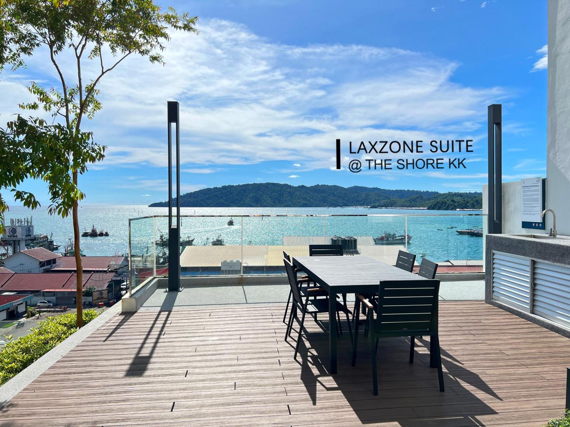 The Shore Cbd Kota Kinabalu By Laxzone Suite 외부 사진